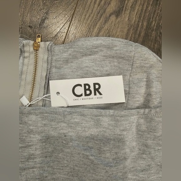 szL Womens NWT Gray Sleeveless Strapless Gold Zippered Bustier Crop Bra Top Sexy - Picture 10 of 11